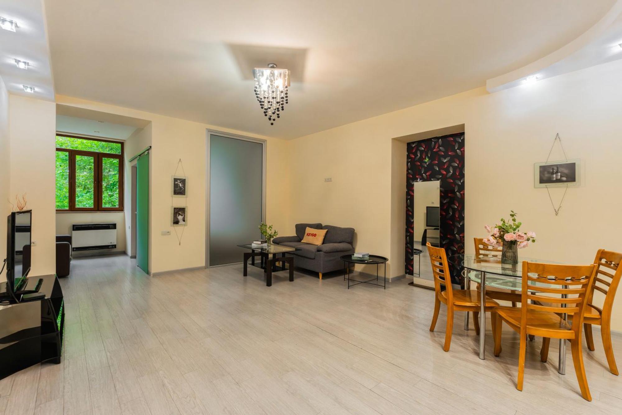 1Br Apt Near Opera Self-Enter By Keygo 25 Erivan Dış mekan fotoğraf